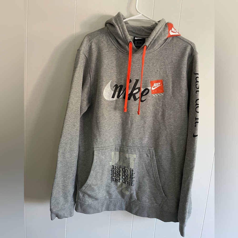 Women’s Nike Hoodie Size Xlarge